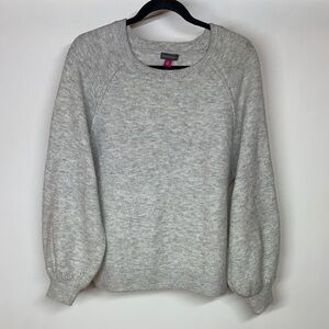 Vince Camuto Women's Soft Gray Crew Neck Sweater size Medium